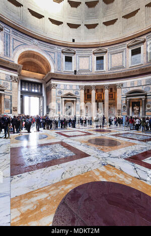 Interno, costruzione a cupola, il Pantheon Roma, lazio, Italy Foto Stock