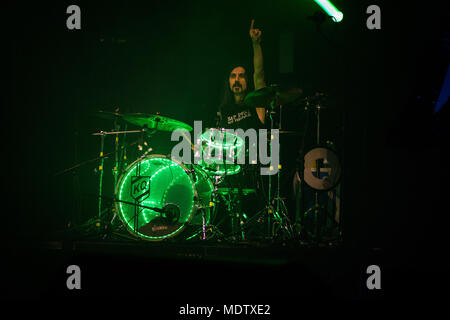 Milano, 19 aprile 2018 la Zen Circus si esibisce dal vivo all'Alcatraz a Milano © Davide Merli / Alamy Live News Foto Stock