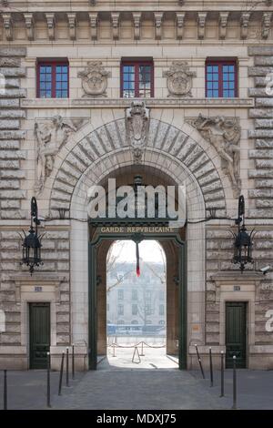 Parigi, Boulevard Henri IV, caserme des Celestins, Francese della Guardia repubblicana, Foto Stock