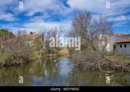 Tipica casa Gardian a Saintes Maries de la Mer - Camargue - Provenza - Francia Foto Stock