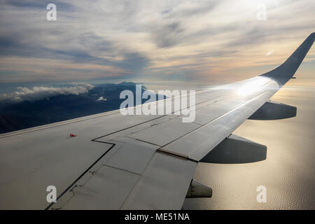 Vista aerea della Serra de Tramuntana montagne al tramonto, Maiorca (Mallorca), isole Baleari, Spagna Foto Stock