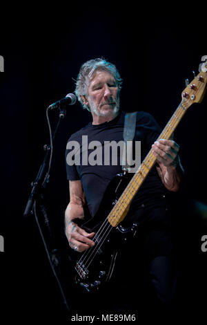 Bologna Italia 21 aprile 2018 Roger Waters live in Unipol Arena Bologna © Roberto Finizio / Alamy Live News Foto Stock