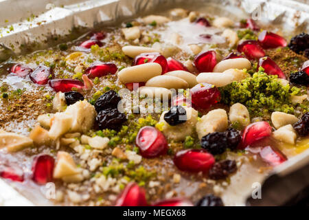 Bagno turco tradizionale Ashure Dessert (Noah budino) Foto Stock
