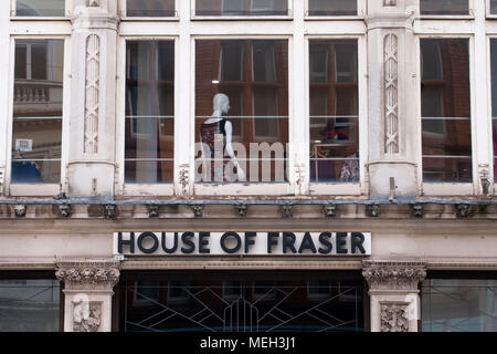 House of Fraser negozio logo segno a Cardiff, nel Galles, UK. Foto Stock