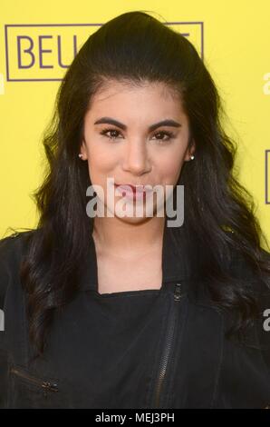 Pasadena, California, Stati Uniti d'America. 22 apr, 2018. Chrissie montare presso gli arrivi per apertura di Belleville notte, Pasadena Playhouse, Pasadena, CA 22 aprile 2018. Credito: Priscilla concedere/Everett raccolta/Alamy Live News Foto Stock