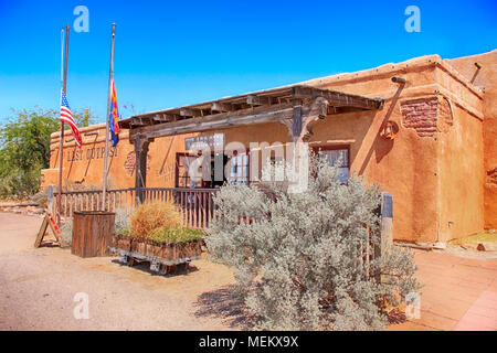 L'ultimo avamposto store presso la vecchia pellicola di Tucson Studios parco divertimenti in Arizona Foto Stock