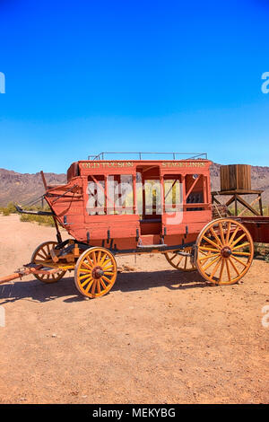 Vecchio Tucson Stagecoach presso la vecchia pellicola di Tucson Studios parco divertimenti in Arizona Foto Stock