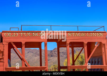 Vecchio Tucson Stagecoach presso la vecchia pellicola di Tucson Studios parco divertimenti in Arizona Foto Stock