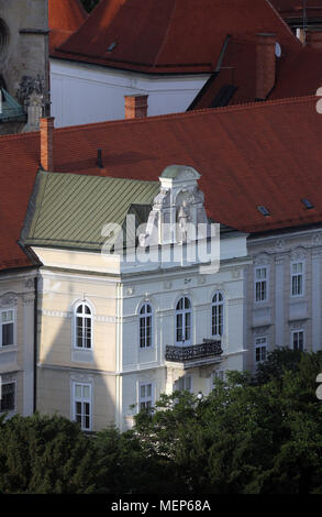 La facciata del palazzo arcivescovile a Zagabria in Croazia. Foto Stock