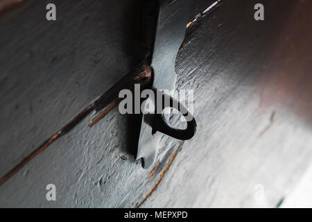 Cassa di legno. Vecchia cassa di legno. Marrone Vintage torace. Foto Stock