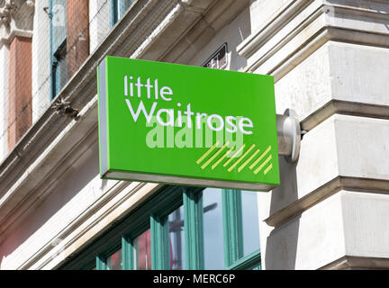 Segno per locali di Little Waitrose shop store, Corn Exchange, Ipswich, Suffolk, Inghilterra, Regno Unito Foto Stock