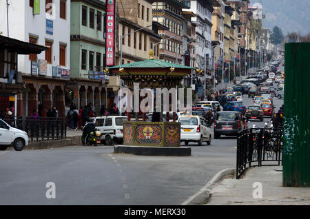 Norzim Lam, strada principale di Thimphu Bhutan Foto Stock