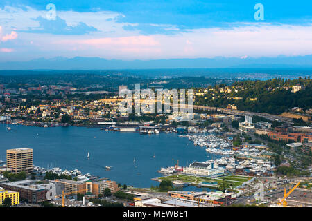 Mal di sud del Lago di unione a Seattle, nello Stato di Washington, USA Foto Stock