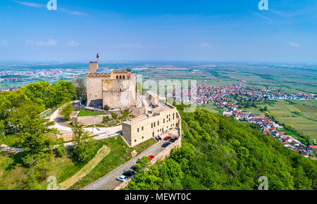Hambacher Schloss o Hambach Castle, vista aerea. Renania-palatinato, Germania. Foto Stock