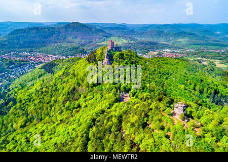 Il castello di Trifels nella Foresta del Palatinato. Renania-palatinato, Germania Foto Stock