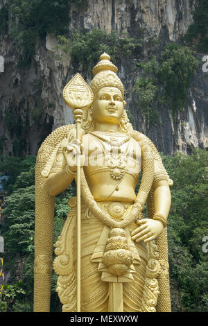 Statua Signore Muragan Grotte Batu Kuala Lumpur in Malesia Foto Stock