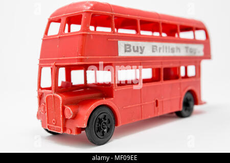 Un 1949 Leyland 7RT bus - RTL139 giocattolo. Foto Stock