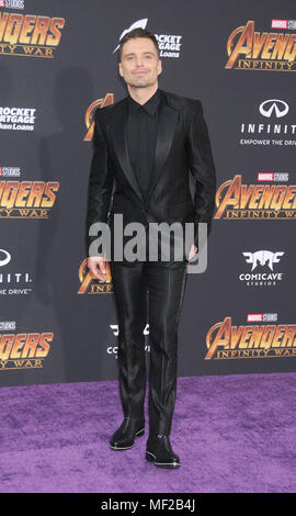 Los Angeles, California, USA. 23 apr, 2018. Il 23 aprile 2018 - Los Angeles, California USA - Attore SEBASTIAN STAN presso la Premiere mondiale di Marvel Studios ''vendicatori infinito la guerra"" tenutasi presso l'El Capitan Theater di Hollywood e Los Angeles. Credito: Paolo Fenton/ZUMA filo/Alamy Live News Foto Stock