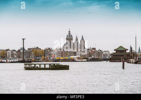 Paesi Bassi, Olanda, Amsterdam, Oosterdok, Chiesa di San Nicola Foto Stock