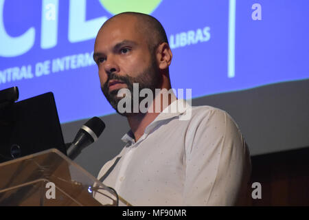 SÃO PAULO, SP - 24.04.2018: BRUNO COVAS RELANÇA PLATAFORMA ONLINE - Sindaco Bruno Covas ha rilanciato il Martedì, (24), la piattaforma online della centrale di intermediazione in libbre. L'evento ha avuto luogo nella Biblioteca Mario de Andrade Auditorium. (Foto: Roberto Casimiro/Fotoarena) Foto Stock