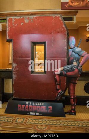 Las Vegas, Stati Uniti d'America. 23 apr, 2018. Deadpool 2 fuori causa il 18 maggio, come si è visto al CinemaCon dentro al Caesars Palace a Las Vegas NV. Credito: la foto di accesso/Alamy Live News Foto Stock