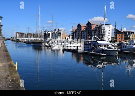 Bella giornata d'estate a Portishead Marina Foto Stock