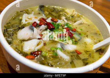 Il Szechuan sour zuppa di pesce Foto Stock