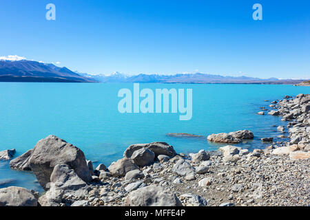 Nuova Zelanda Isola del Sud della Nuova Zelanda vista di Mount Cook dalla riva del Lago Pukaki parco nazionale di Mount Cook'Isola Sud della Nuova Zelanda Southland Foto Stock