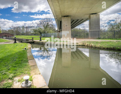 Il Chesterfield Canal Foto Stock