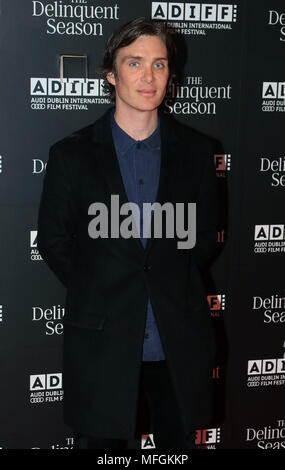 Cillian Murphy arriva per la prima mondiale della Delinquent Season al Cineworld di Dublino. Foto Stock