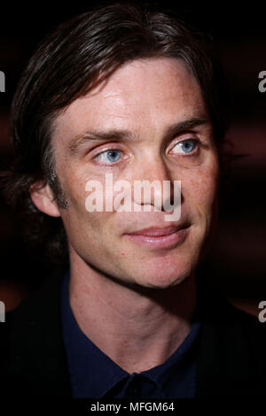 Cillian Murphy arriva per la prima mondiale della Delinquent Season al Cineworld di Dublino. Foto Stock