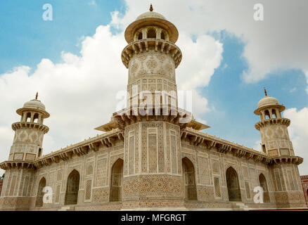 Bibi Ka Maqbara tomba, noto anche come Mini Taj Mahal. Aurangabad, India Foto Stock