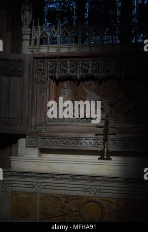 Chester Cathedral a inizio estate il sun Foto Stock