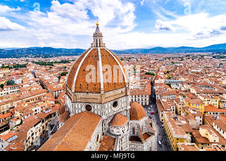 Duomo di Firenze, Cattedrale di Santa Maria del Fiore o Duomo di Firenze. Il complesso della cattedrale si trova in Piazza del Duomo. Foto Stock