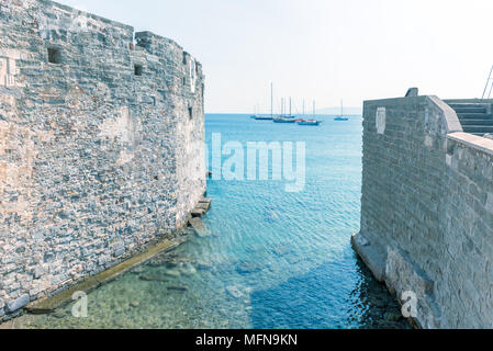 Vista dell antico castello antico di San Pietro o il Castello di Bodrum a Bodrum,Turchia. Foto Stock