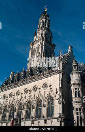 Town Hall tower, Petite place place des Heros, Arras, nel nord della Francia Foto Stock