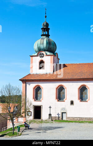 Kostel sv. Mikuláše, Nový Knín, Středočeský kraj, Česká republika / st Nicolaus chiesa, Novy Knin, Central Bohemian Region, Repubblica Ceca Foto Stock