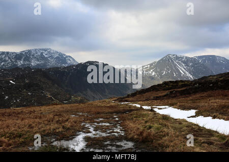 Vista, pile di fieno cadde, alta rupe cadde, pilastro è sceso, Buttermere, Parco Nazionale del Distretto dei Laghi, Cumbria, England, Regno Unito Foto Stock