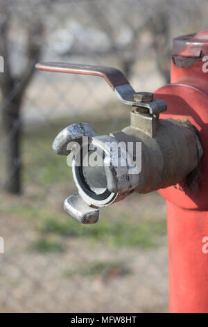 Stazione dei vigili del fuoco vigile del fuoco attrezzature di formazione utilizzato dai vigili del fuoco per simulare gli incendi alle esercitazioni pratiche che mettono fuori dalle fiamme. Foto Stock