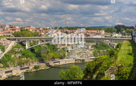 Infante D. Henrique Bridge a Porto, Portogallo Foto Stock