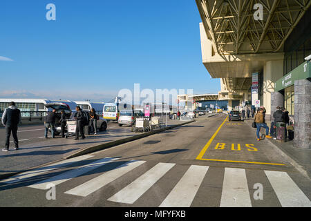 Aeroporto di MILANO MALPENSA, Italia - circa novembre, 2017: aeroporto di Milano Malpensa Terminal 1 al giorno. Foto Stock