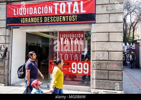 Città del Messico, Centro storico ispanico centro storico, Avenida Cinco de Mayo, negozio, negozio, negozio, shopping shopper shopping shopping negozi di acquisto di mercato Foto Stock