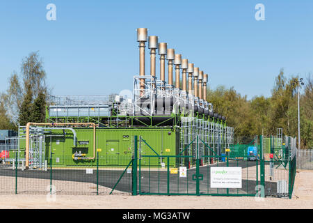 Gas locale stazione di alimentazione con batteria di storage per integrare la rete nazionale nei momenti di picco di utilizzo di potenza long eaton Derbyshire England Regno unito Gb Foto Stock