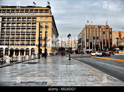 ATHENS, Grecia - 18 febbraio: Vista di Hotel Grand Bretagne nel centro della città di Atene il 18 febbraio 2018. Foto Stock