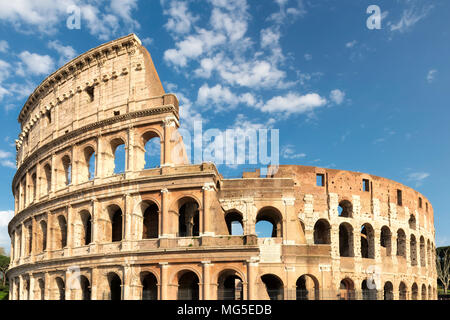 Colosseo a Roma, Italia. Foto Stock