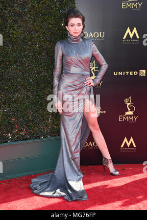 27 aprile 2018 - Pasadena, CA, Stati Uniti - 27 aprile 2018 - Pasadena, California - Victoria Konefal. 45° Annual Daytime Creative Arts Emmys Awards tenutosi presso il Pasadena Civic Center. Credito fotografico: Birdie Thompson/AdMedia Foto Stock