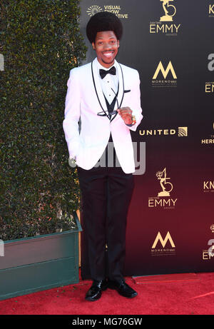 27 aprile 2018 - Pasadena, CA, Stati Uniti - 27 aprile 2018 - Pasadena, California - Mike Winfeld. 45° Annual Daytime Creative Arts Emmys Awards tenutosi presso il Pasadena Civic Center. Credito fotografico: Birdie Thompson/AdMedia Foto Stock