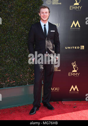 27 aprile 2018 - Pasadena, CA, Stati Uniti - 27 aprile 2018 - Pasadena, California - Jeremy Sneider. 45° Annual Daytime Creative Arts Emmys Awards tenutosi presso il Pasadena Civic Center. Credito fotografico: Birdie Thompson/AdMedia Foto Stock