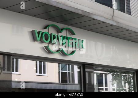Dortmund, la zona della Ruhr, Renania settentrionale-Vestfalia , Germania - 16 Aprile 2018: Vorwerk (Azienda) firmare e logo in negozio Foto Stock