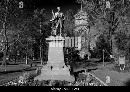 Auguste Bartholdi monumento, Colmar città, vino Alsaziano area, Alsazia, Francia, Europa Foto Stock